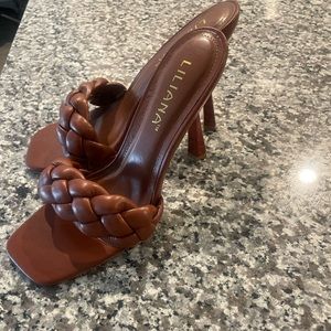 Brown Open-Toe Woven Strap Mule